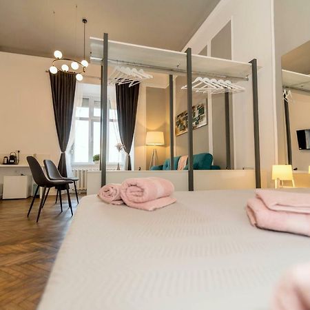 טימישוארה Central Premium Suites מראה חיצוני תמונה