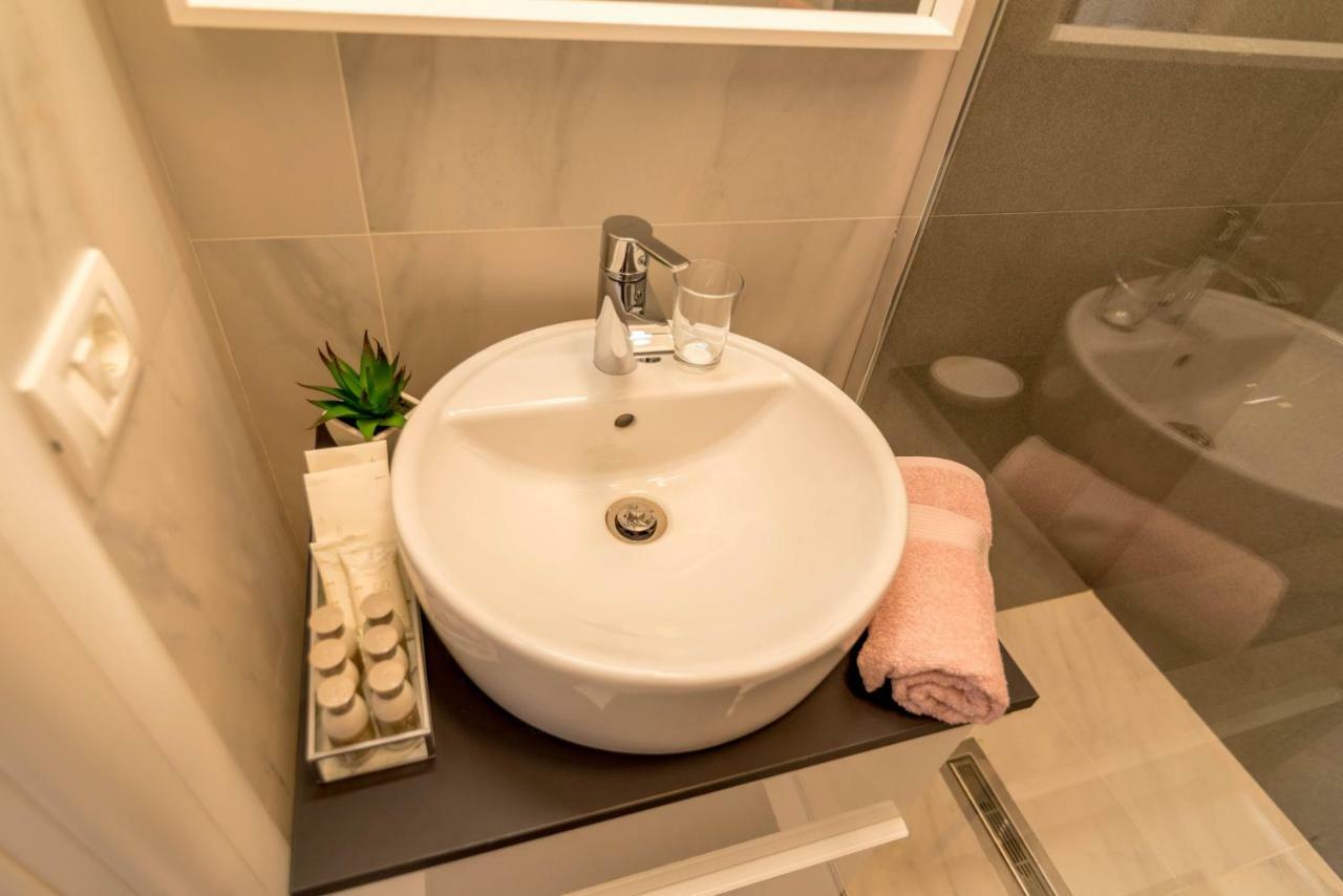 טימישוארה Central Premium Suites מראה חיצוני תמונה